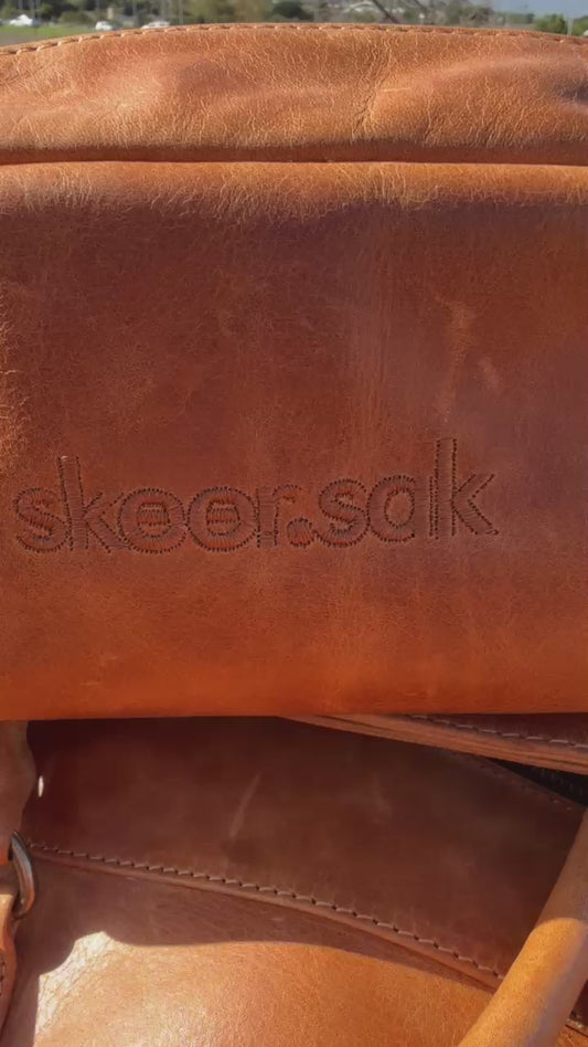 bal.sak + skeer.sak